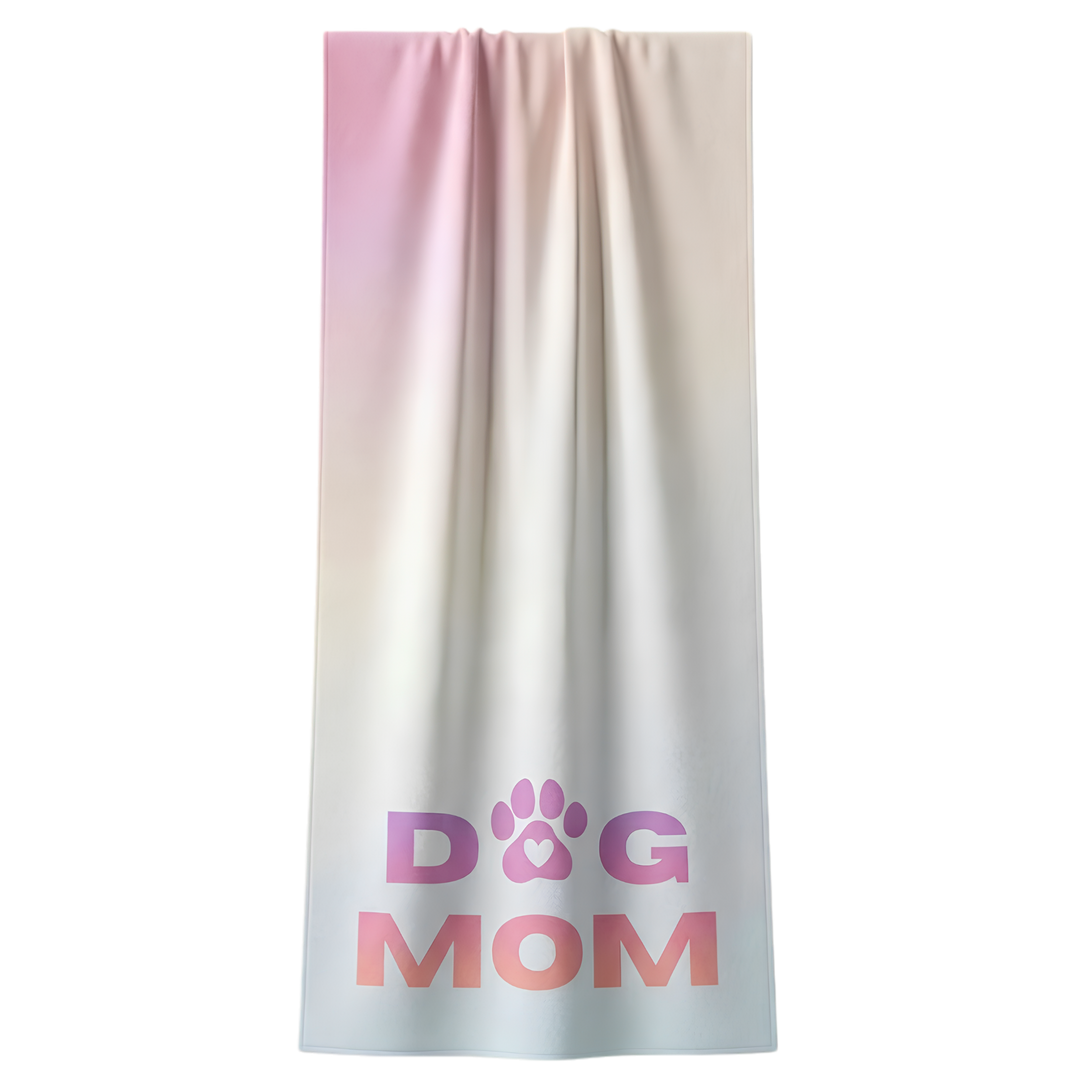 DOG MOM Beach Towel